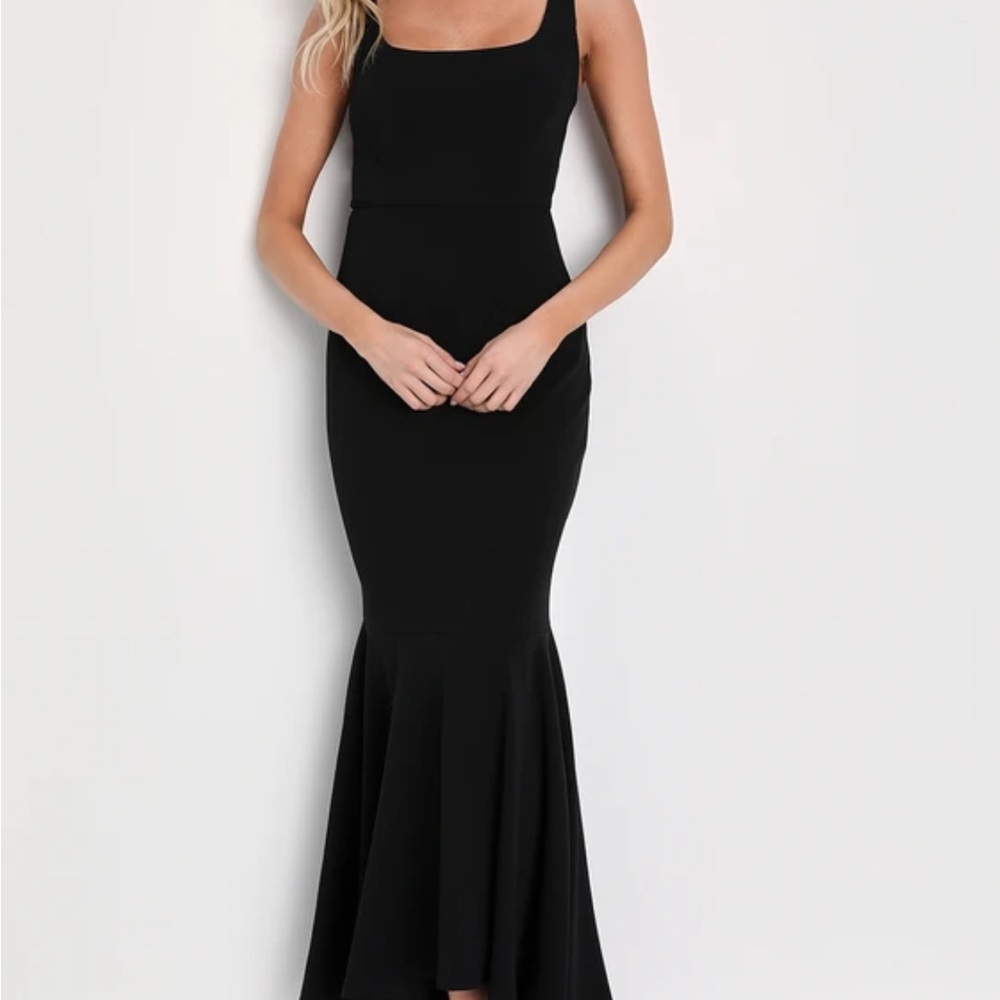 Black Lulus dress